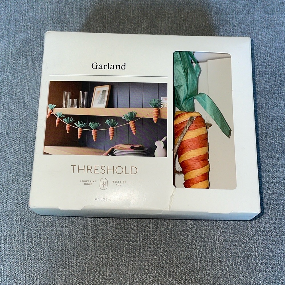 Threshold Spring Carrot Garland